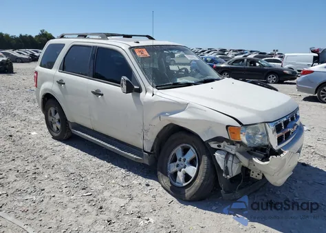 2011 Ford Escape Xlt z USA, uszkodzony, nr VIN 1FMCU0D72BKA47347